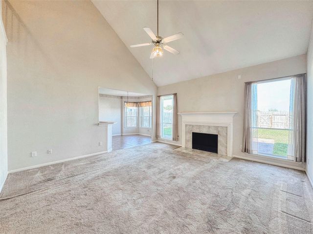 6923 Crystal Dowels Drive, Pasadena, TX 77505