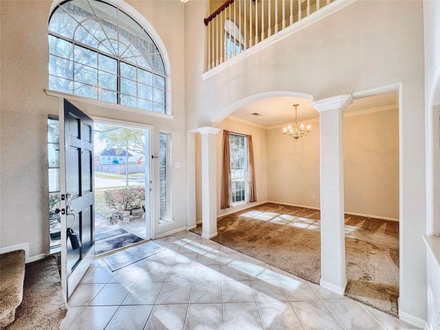 6923 Crystal Dowels Drive, Pasadena, TX 77505