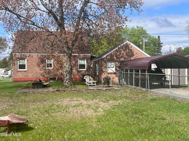 218 E Campbell Road, Rotterdam, NY 12303