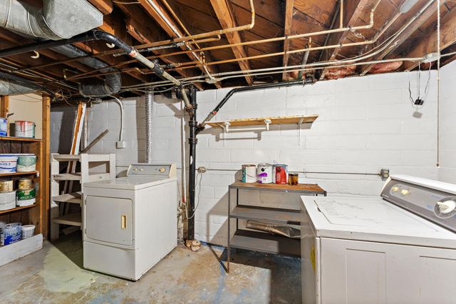 225 Richmond Street W, South Saint Paul, MN 55075