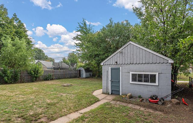 225 Richmond Street W, South Saint Paul, MN 55075