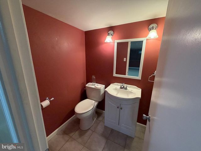 404 HENDERSON AVE, Millville, NJ 08332