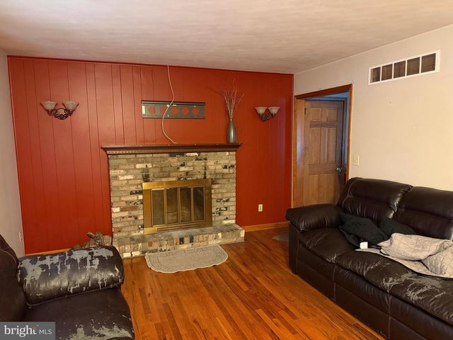 404 HENDERSON AVE, Millville, NJ 08332