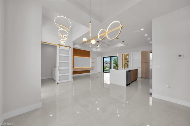 2800 30th ST W, Lehigh Acres, FL 33971