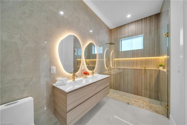 2800 30th ST W, Lehigh Acres, FL 33971