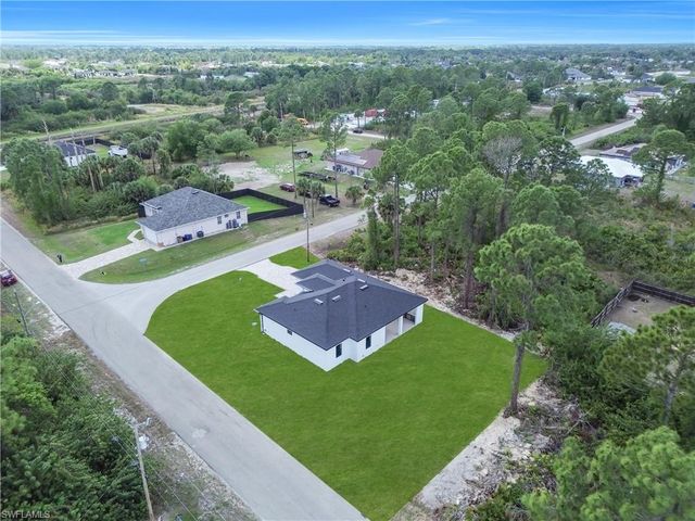 2800 30th ST W, Lehigh Acres, FL 33971
