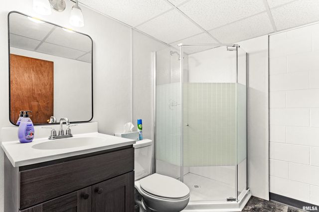 2408 W MOSS Avenue, West Peoria, IL 61604