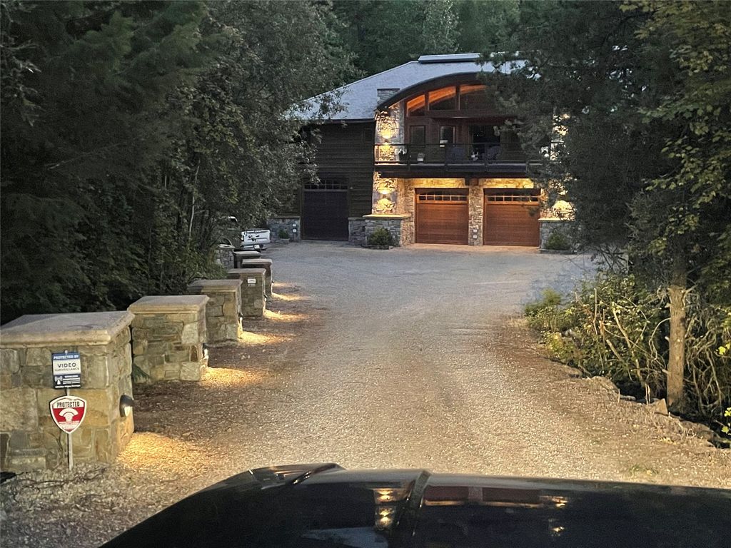 1725 Lion Mountain Drive, Whitefish, MT 59937 photo 3