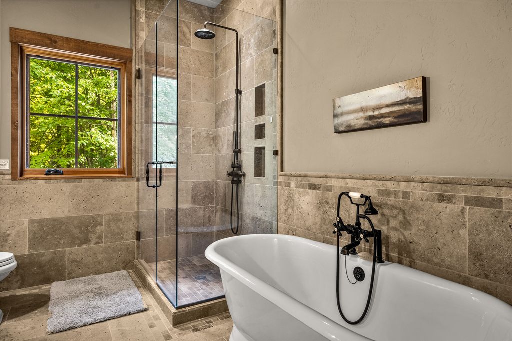 1725 Lion Mountain Drive, Whitefish, MT 59937 photo 34