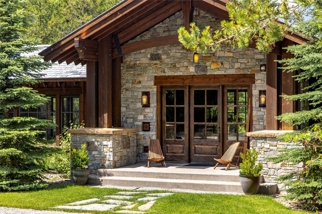 1725 Lion Mountain Drive, Whitefish, MT 59937 photo 5