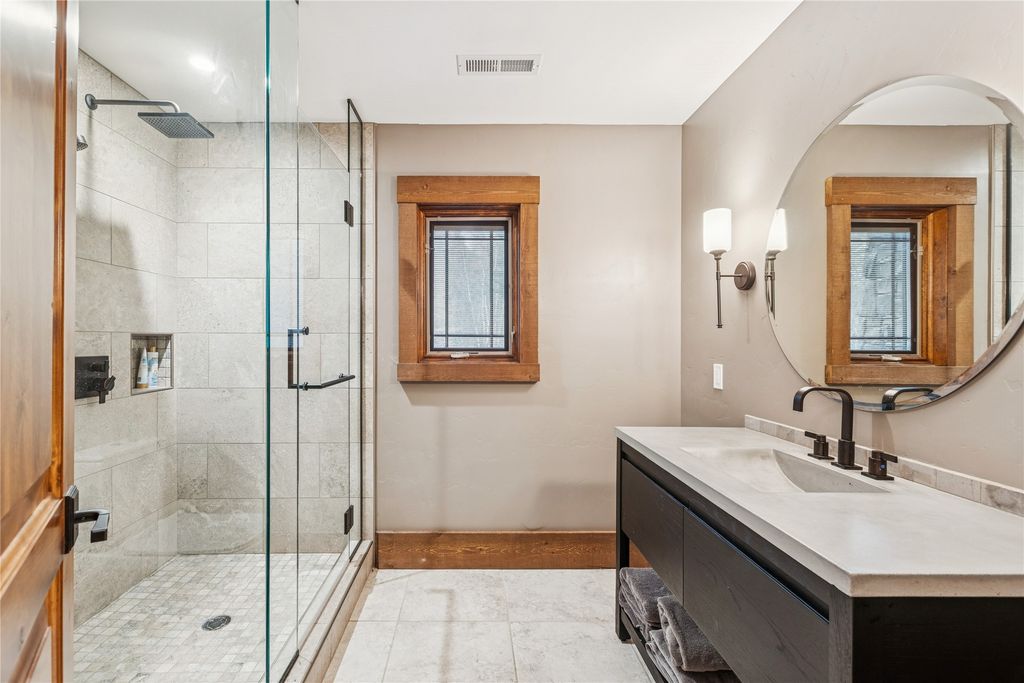 1725 Lion Mountain Drive, Whitefish, MT 59937 photo 56