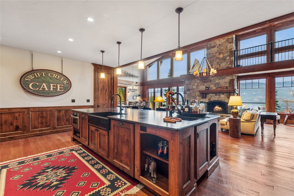 1725 Lion Mountain Drive, Whitefish, MT 59937 photo 9