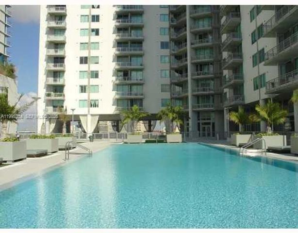 690 SW 1st Ct 2126, Miami, FL 33130