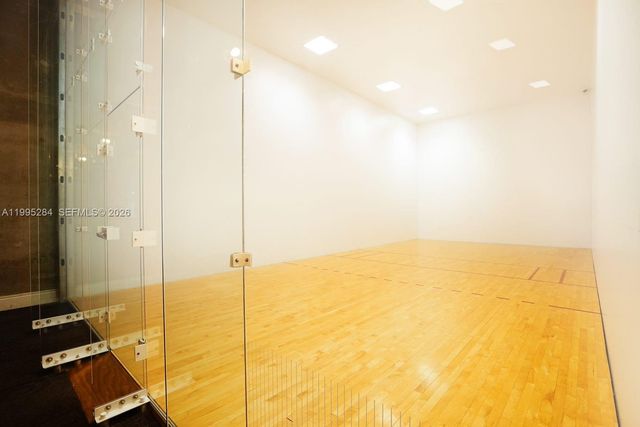 690 SW 1st Ct 2126, Miami, FL 33130