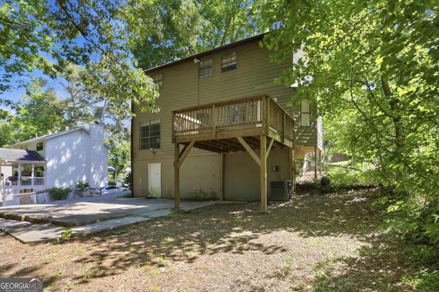 3848 Valley Brook Road, Snellville, GA 30039