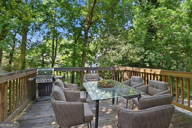 3848 Valley Brook Road, Snellville, GA 30039