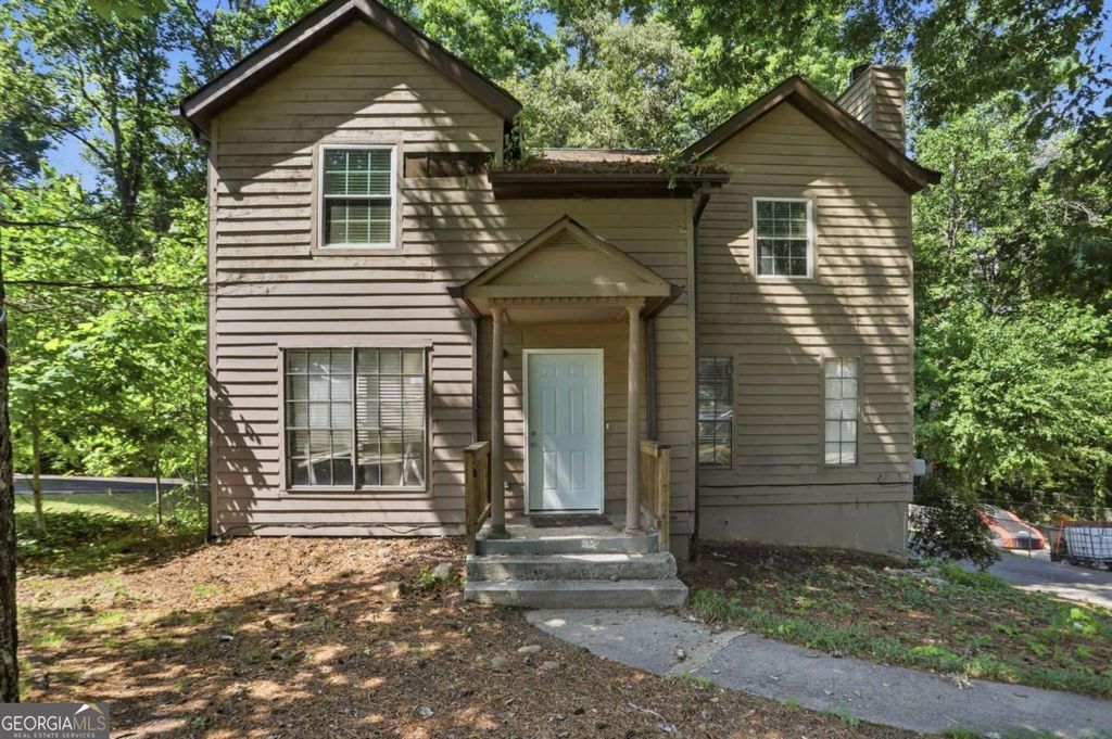 3848 Valley Brook Road, Snellville, GA 30039