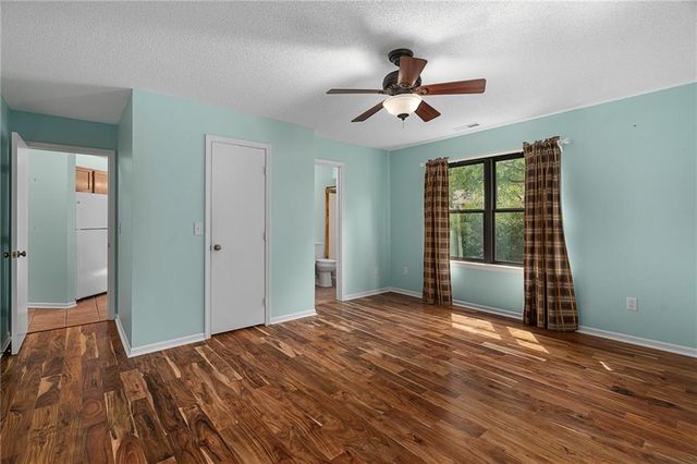 133 Tumbleweed Drive, Lawrence, KS 66049