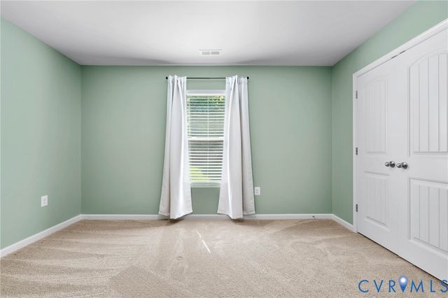 7911 Honeybee Ct, Prince George, VA 23860