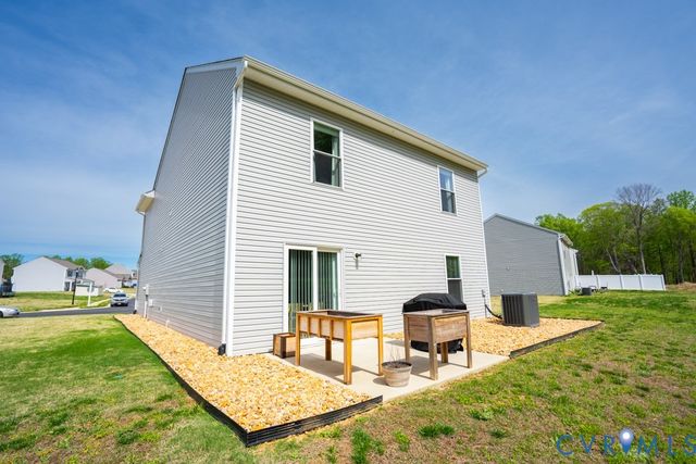 7911 Honeybee Ct, Prince George, VA 23860