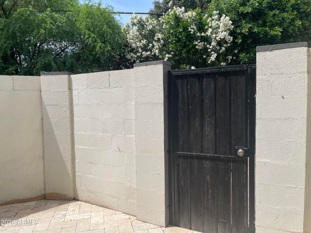 6240 N 16th Street 31, Phoenix, AZ 85016