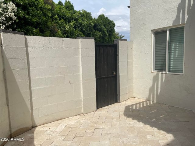 6240 N 16th Street 31, Phoenix, AZ 85016