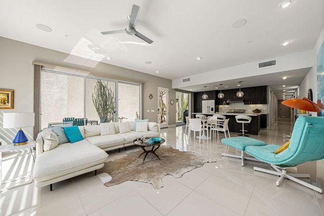 743 E Twin Palms Drive, Palm Springs, CA 92264