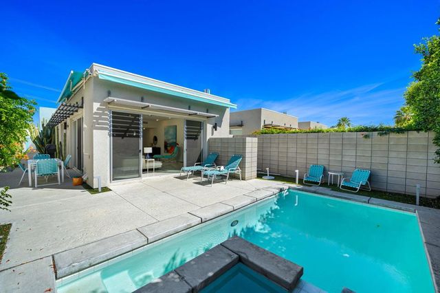 743 E Twin Palms Drive, Palm Springs, CA 92264