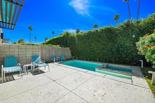 743 E Twin Palms Drive, Palm Springs, CA 92264