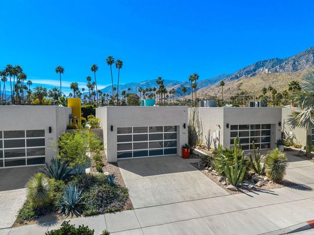 743 E Twin Palms Drive, Palm Springs, CA 92264