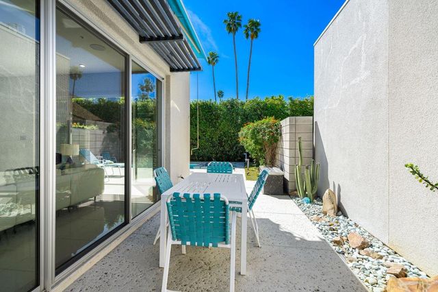 743 E Twin Palms Drive, Palm Springs, CA 92264