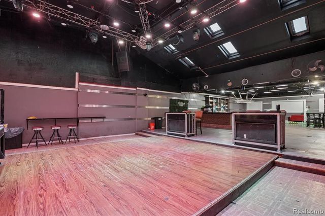 9819 Conant Street, Hamtramck, MI 48212