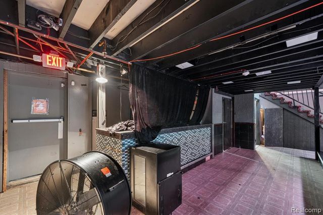 9819 Conant Street, Hamtramck, MI 48212