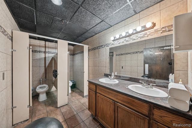 9819 Conant Street, Hamtramck, MI 48212