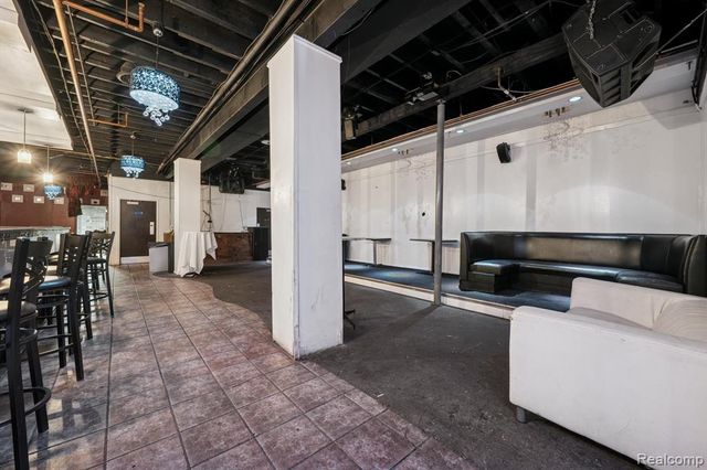 9819 Conant Street, Hamtramck, MI 48212