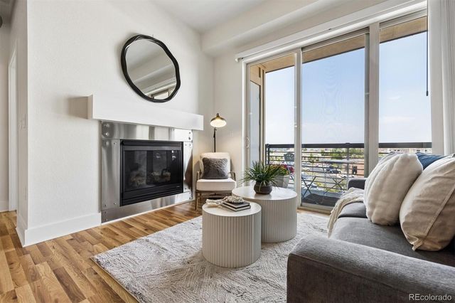 10111 Inverness Main Street 326, Englewood, CO 80112