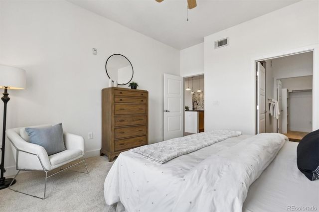 10111 Inverness Main Street 326, Englewood, CO 80112