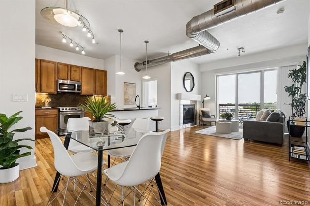 10111 Inverness Main Street 326, Englewood, CO 80112