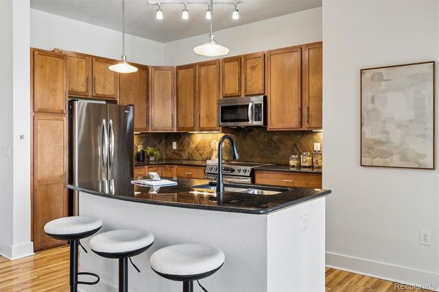 10111 Inverness Main Street 326, Englewood, CO 80112