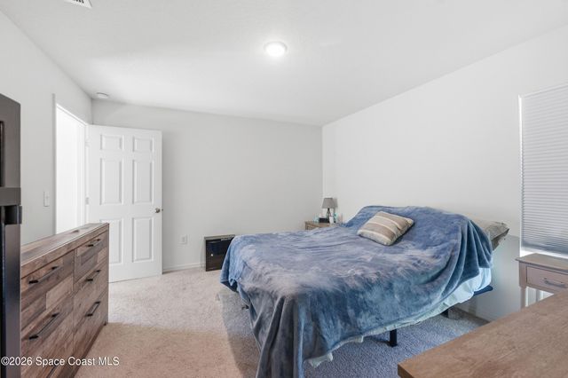 190 Silver Frost Street SE, Palm Bay, FL 32909