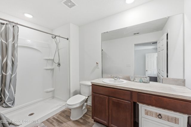 190 Silver Frost Street SE, Palm Bay, FL 32909