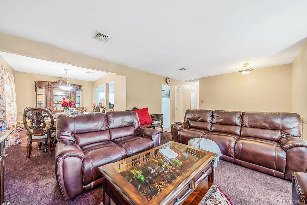 201 Overton Street, Deer Park, NY 11729 — photo 3