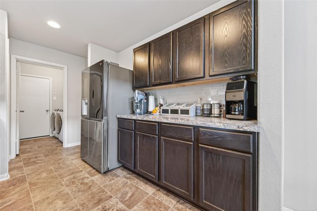 2902 Silverhorn Lane, Rosenberg, TX 77471