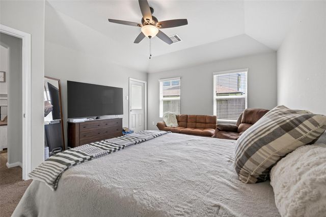 2902 Silverhorn Lane, Rosenberg, TX 77471