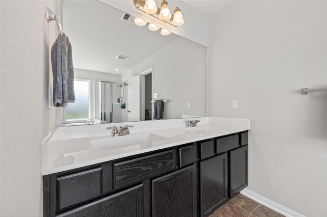 2902 Silverhorn Lane, Rosenberg, TX 77471