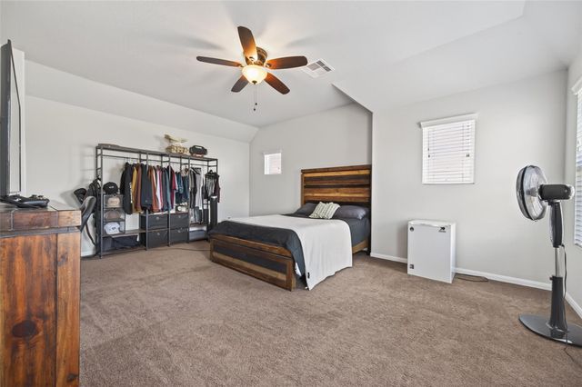 2902 Silverhorn Lane, Rosenberg, TX 77471