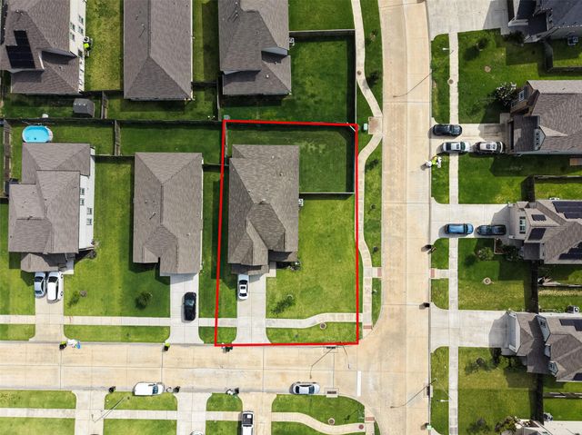 2902 Silverhorn Lane, Rosenberg, TX 77471