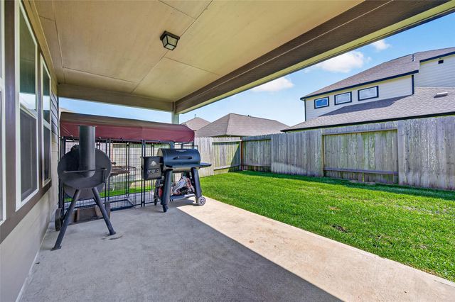 2902 Silverhorn Lane, Rosenberg, TX 77471