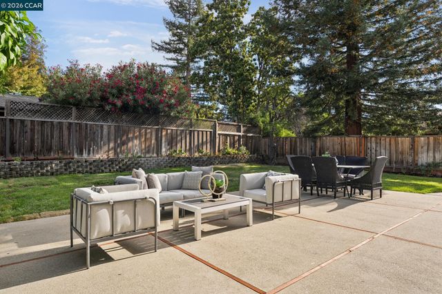 3485 Peachwillow Lane, Walnut Creek, CA 94598