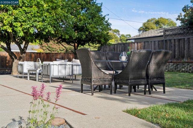 3485 Peachwillow Lane, Walnut Creek, CA 94598